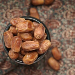 خرما زاهدی ممتاز خشکبار شکوفه در بسته‌بندی بهداشتی و باکیفیت